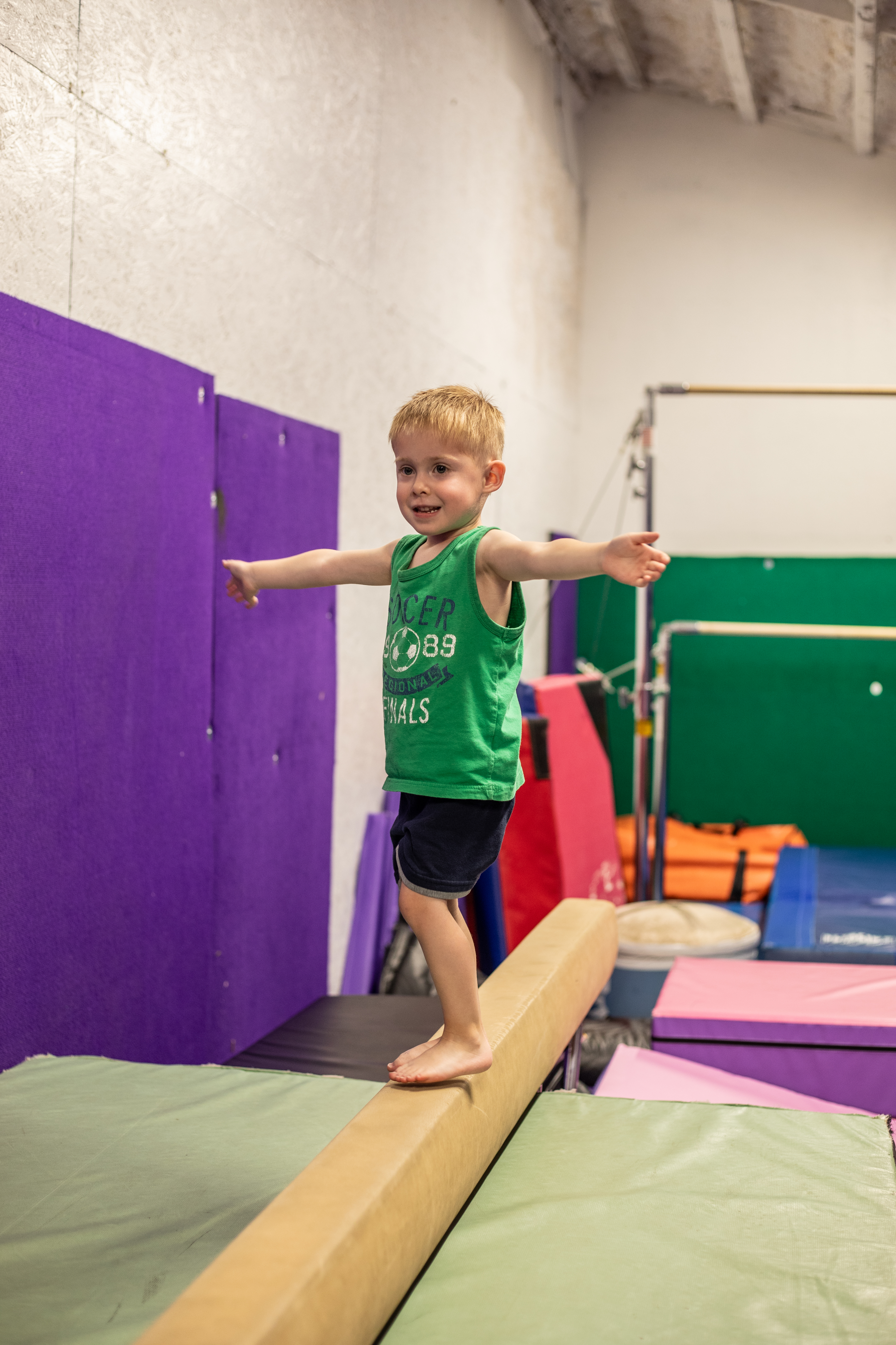 toddler gymnast